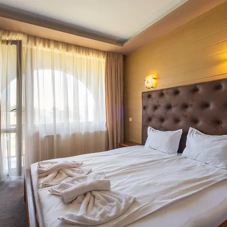 Katalina Hotell Tsigov Chark