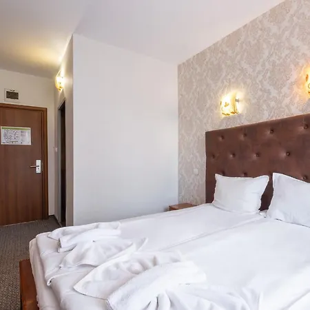 Katalina Hotell Tsigov Chark