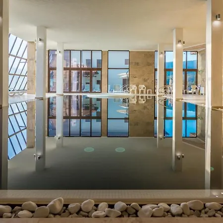 Katalina Resort Hotel