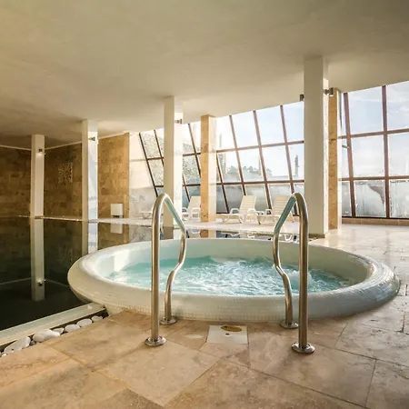 Katalina Otel