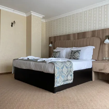 Katalina Otel 4*